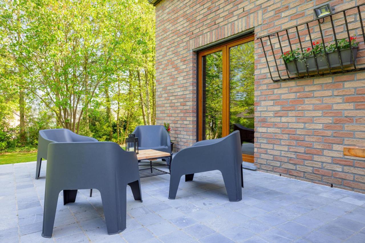 Villa Valy 4 Adultes Et 2 Enfants Дюрби Екстериор снимка