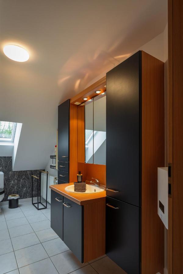 Villa Valy 4 Adultes Et 2 Enfants Дюрби Екстериор снимка